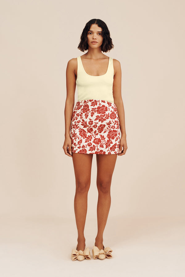 AXEL SCOOP TANK - BUTTER YELLOW