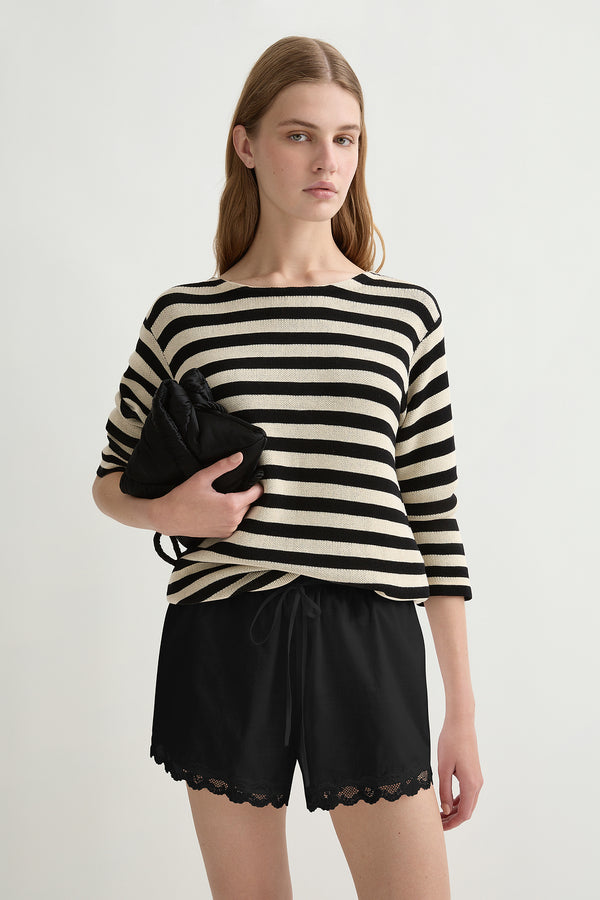 MILES TOP - CREAM & BLACK