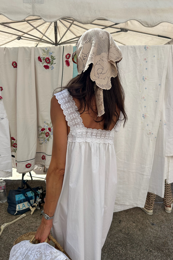TIPS ON ANTIQUING
