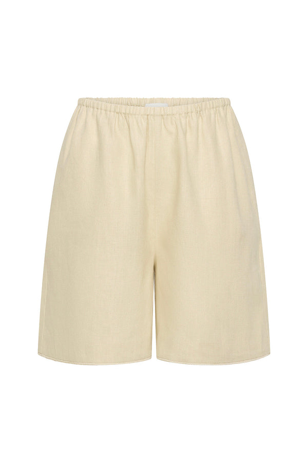 LUCIA SHORT