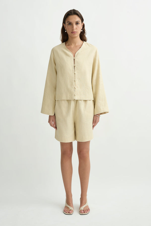 LUCIA SHORT